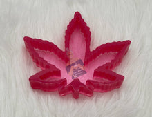 Load image into Gallery viewer, Weed Leaf Ashtray Mold