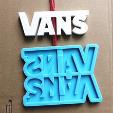 Load image into Gallery viewer, Vans Straw Topper Mold